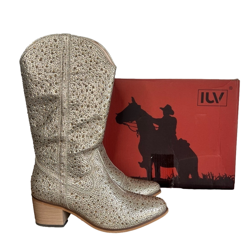 IUV NEW Women’s Gold Rhinestone Western Heeled Boot Size 8 #B1371